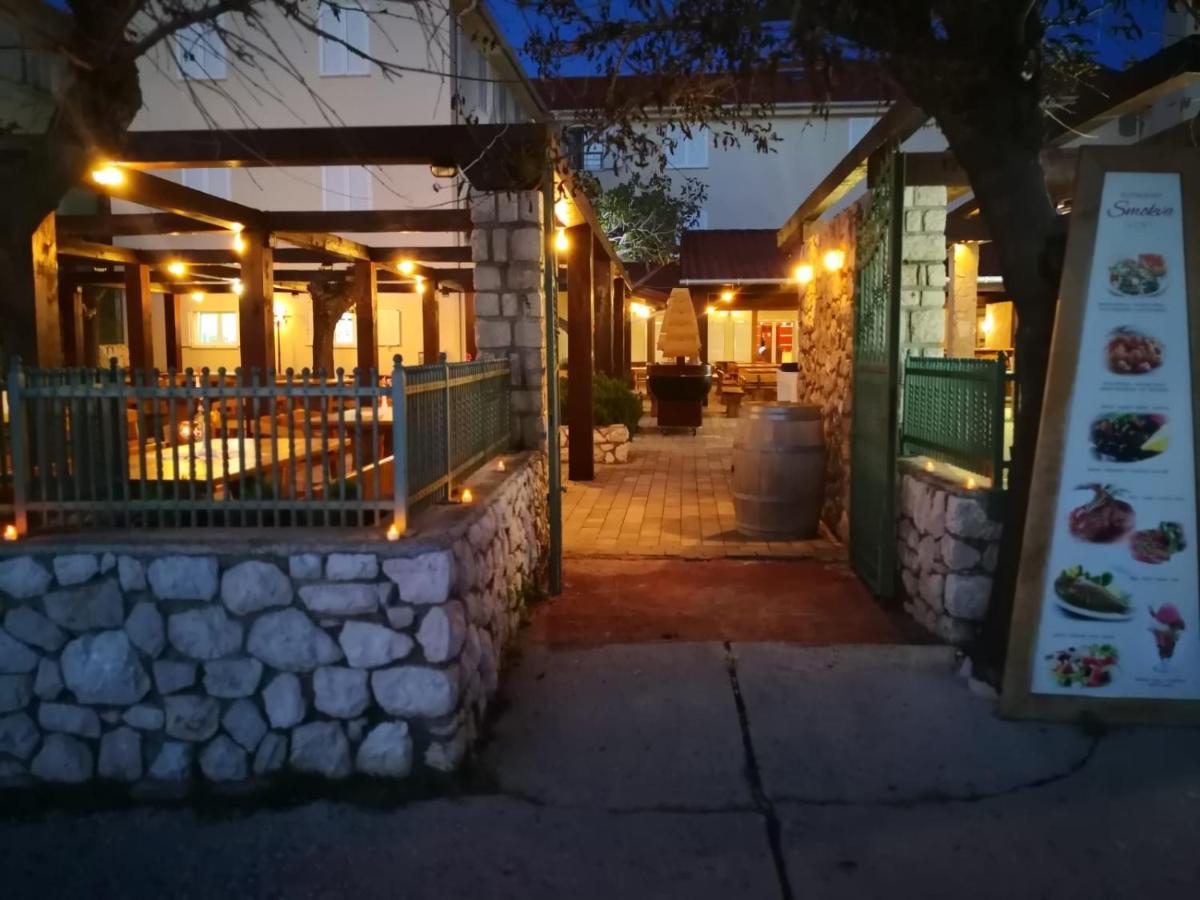 Hotel Smokva Pag Pag Town Esterno foto